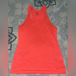 💜Nike Neon Legend Racerback tank top